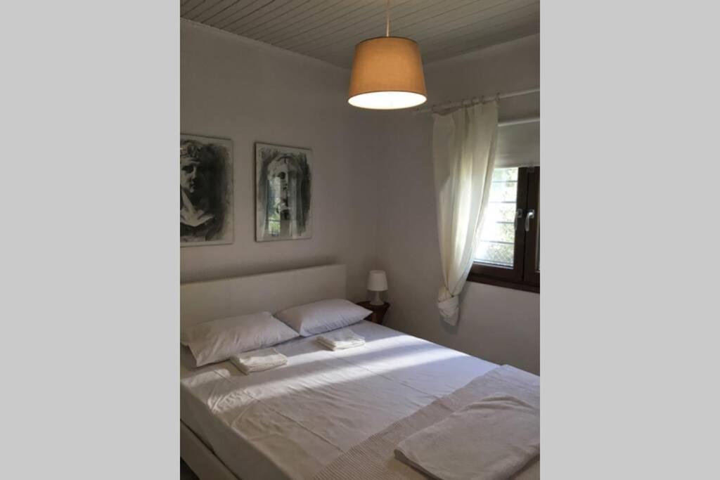 Anastasias Cottage Nea Iraklia Exterior photo