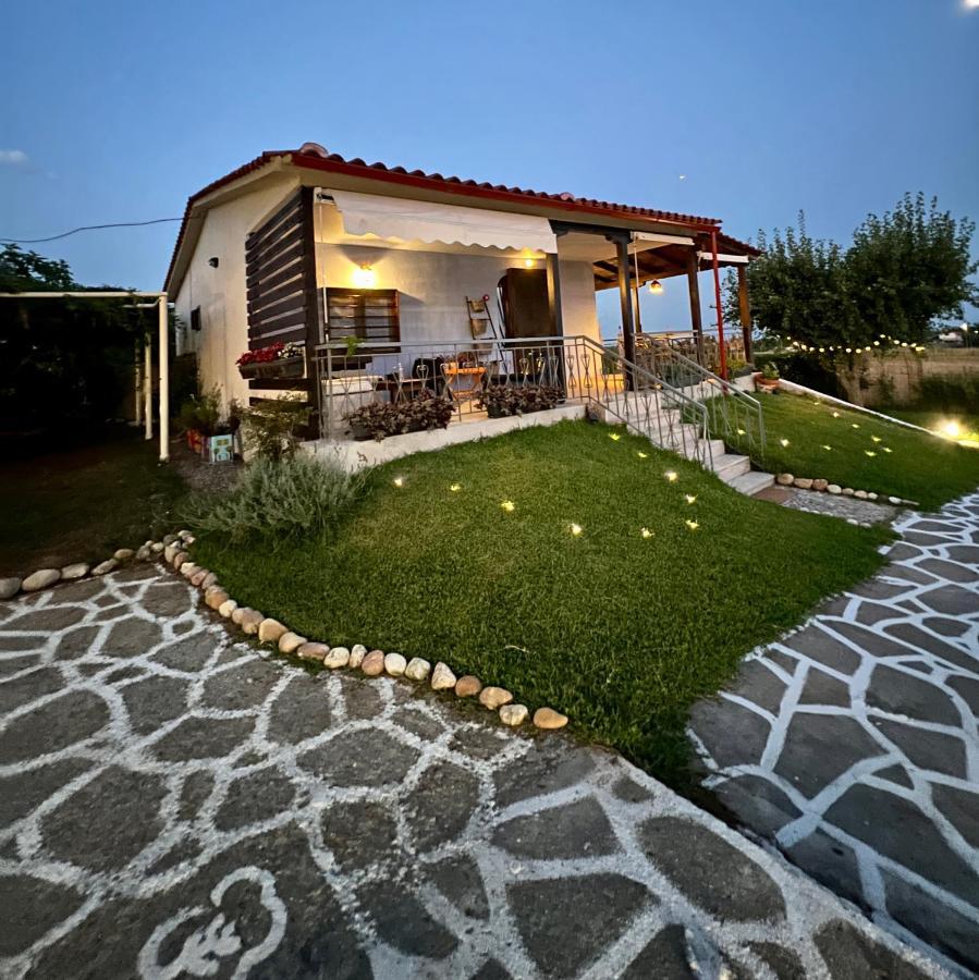 Anastasias Cottage Nea Iraklia Exterior photo
