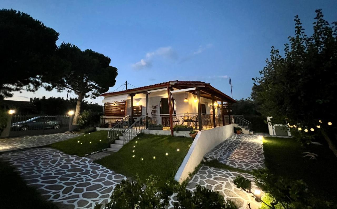 Anastasias Cottage Nea Iraklia Exterior photo