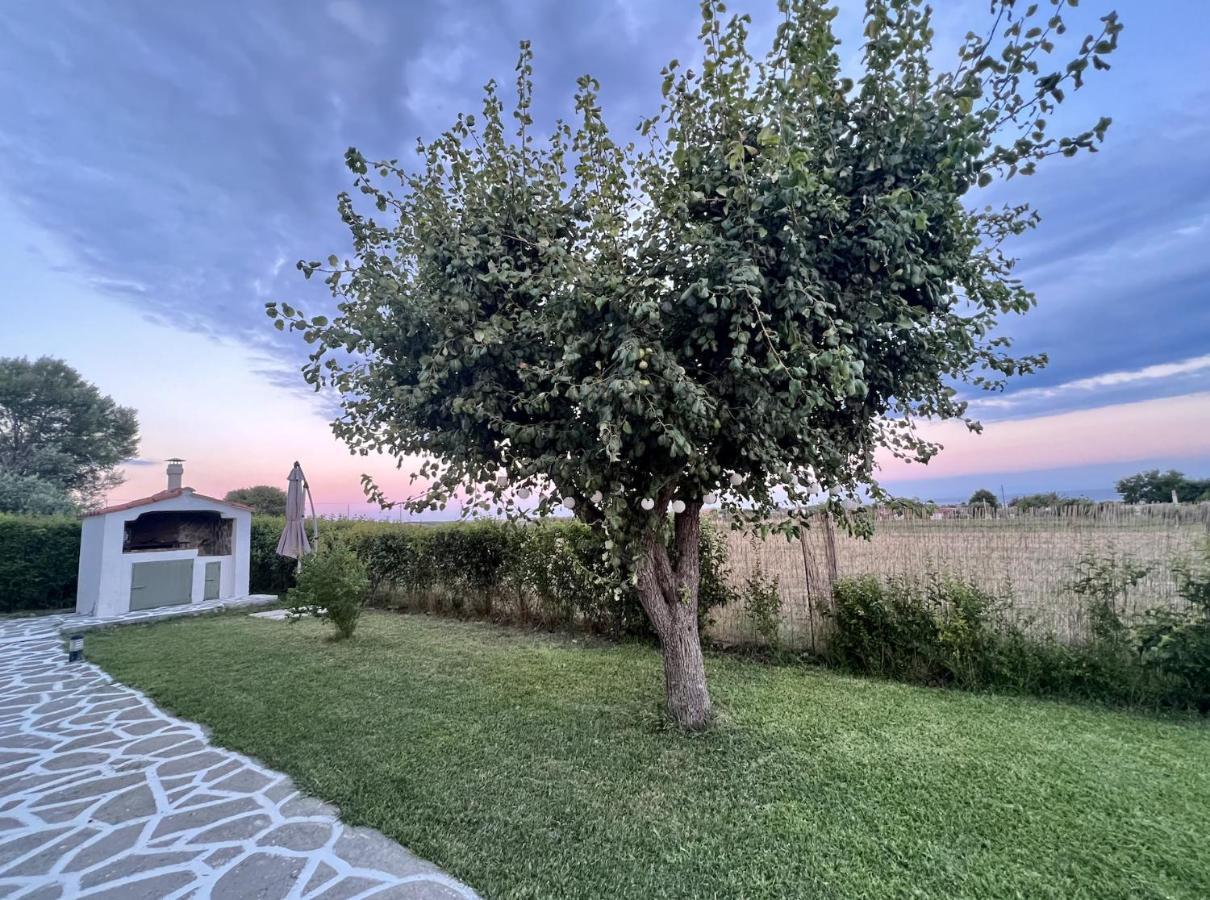 Anastasias Cottage Nea Iraklia Exterior photo