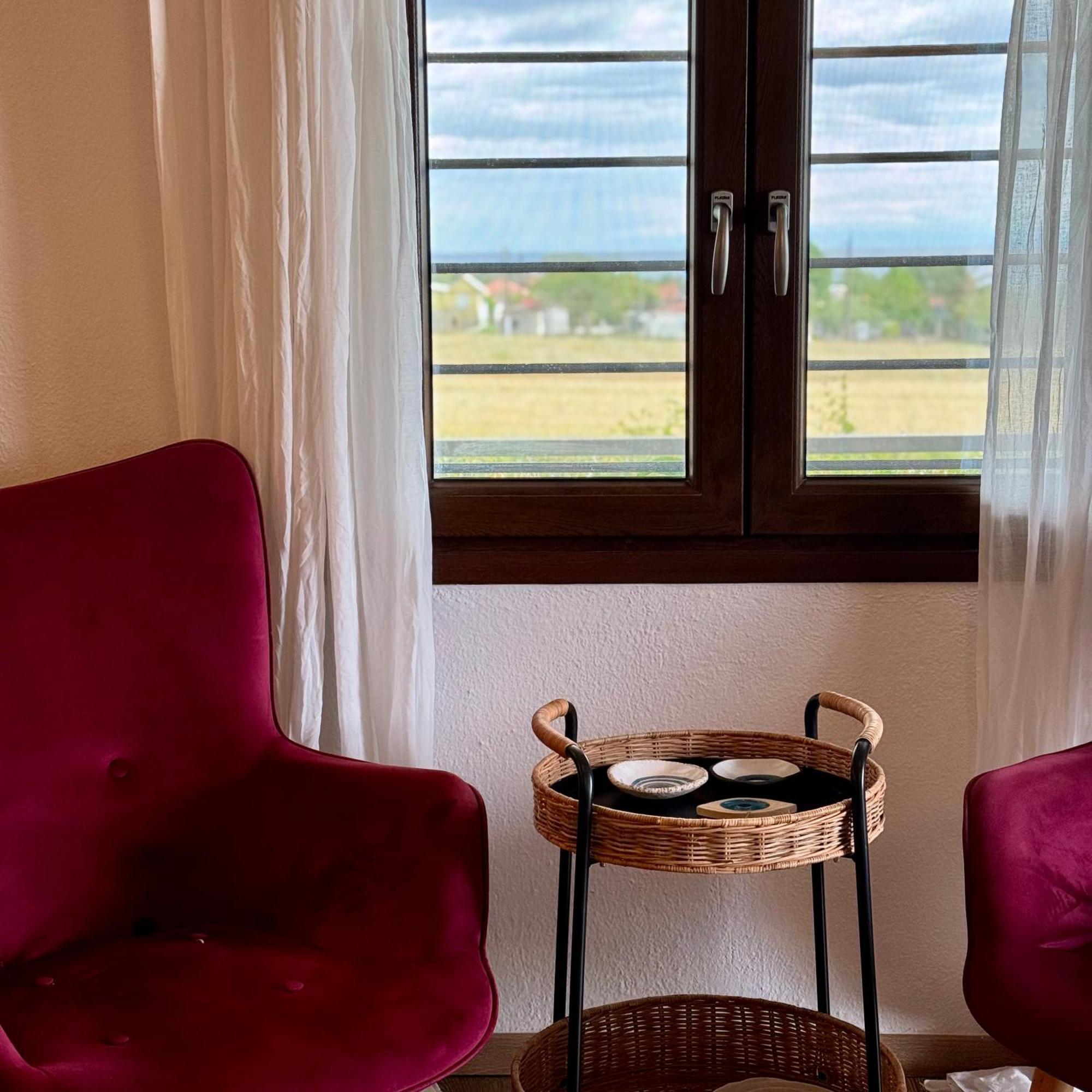 Anastasias Cottage Nea Iraklia Exterior photo